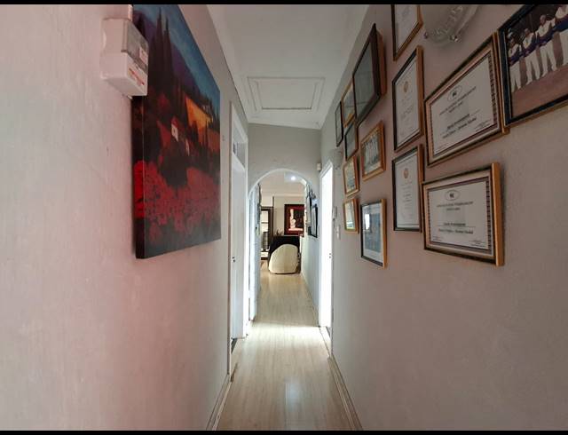 4 BEDROOM FREESTANDING FOR SALE IN SHEFFIELD BEACH